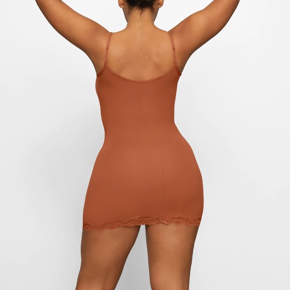 NWT SKIMS Fits Everybody Corded Lace Slip Dress In Bronze - Picture 3 of 6